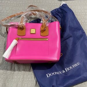 Dooney & Bourke leather Purse, pouch and key chain